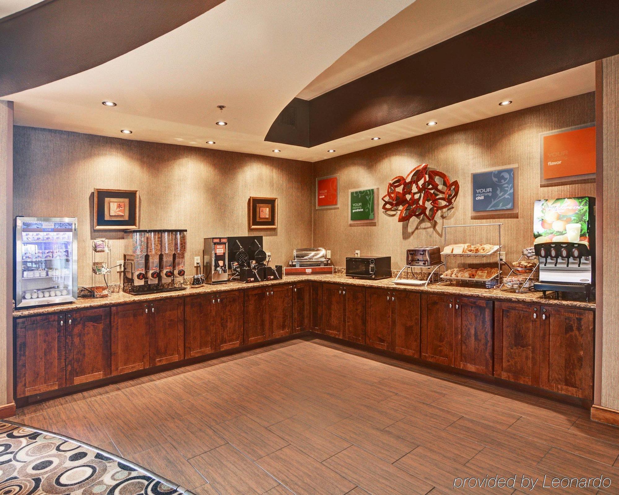 Comfort Suites Near Northeast Mall ノース・リッチランド・ヒルズ エクステリア 写真