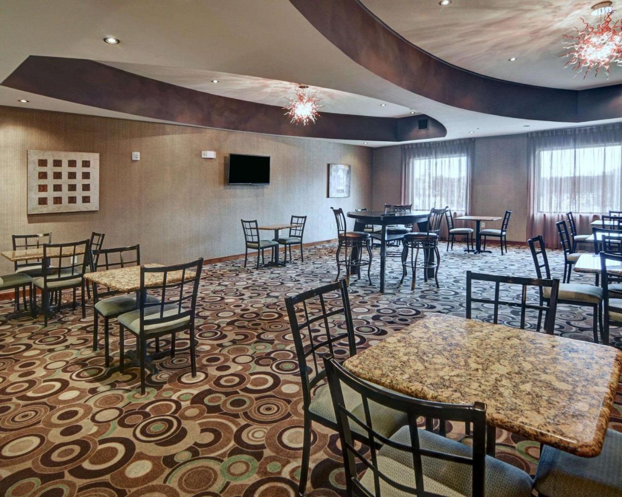 Comfort Suites Near Northeast Mall ノース・リッチランド・ヒルズ エクステリア 写真