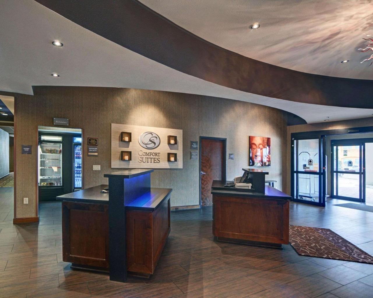 Comfort Suites Near Northeast Mall ノース・リッチランド・ヒルズ エクステリア 写真