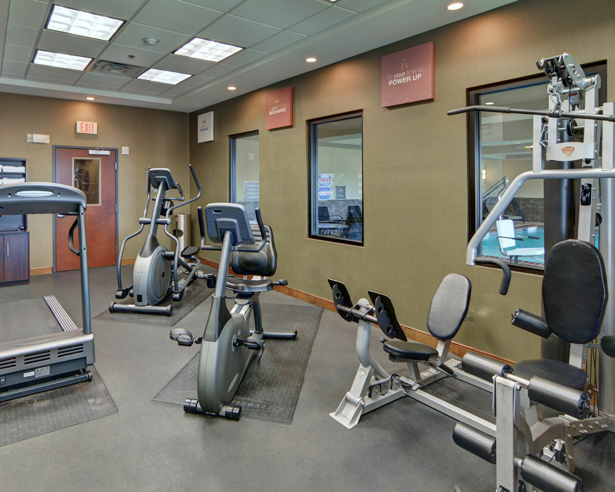 Comfort Suites Near Northeast Mall ノース・リッチランド・ヒルズ エクステリア 写真